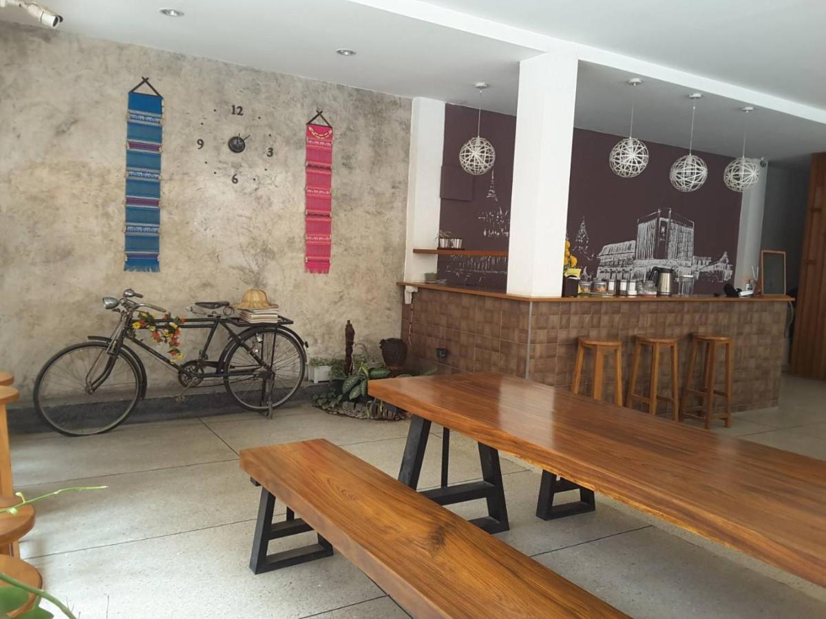Huglampang Boutique Hotel Екстер'єр фото